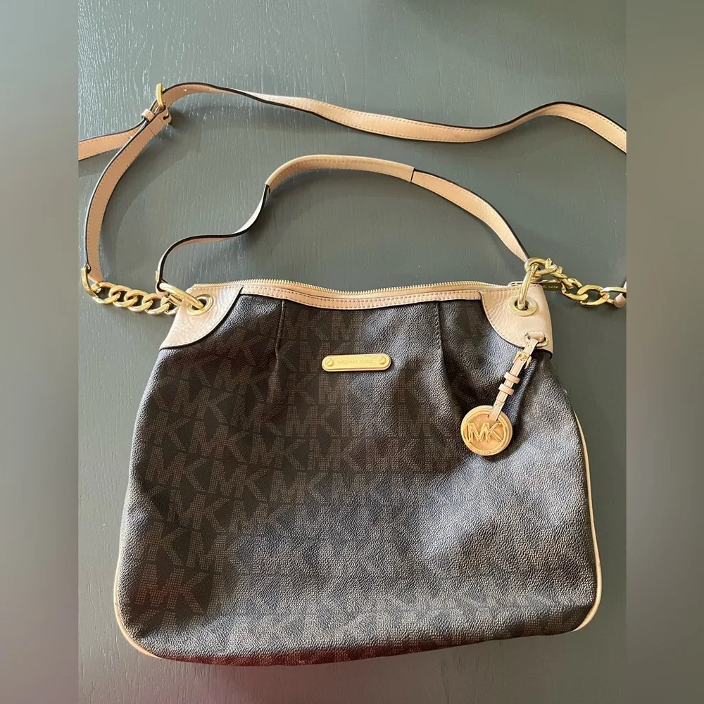 Michael’s Kors purse